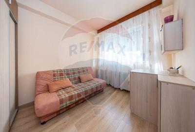 Apartament cu 3 camere decomandat, mobilat în Central - 17