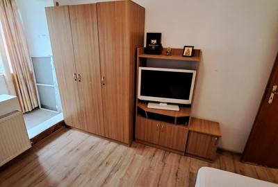 3 camere, CLASIC, metrou Pacii, zona Apusului, str Apele Vii, semistradal - 15