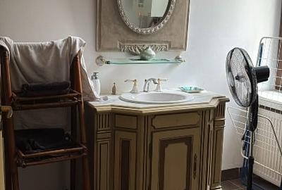 Apartament elegant 3 camere, 80 mp, tavan înalt, stil impozant | Calea Victoriei Apartament elegant 3 camere, 80 mp, tavan înalt, stil impozant | Calea Victoriei - 4