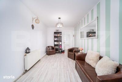 Spațiu comercial, de 72 mp, în Central - 3