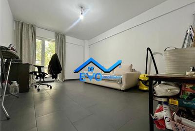 Apartament cu 3 camere decomandat în Păcurari - 6