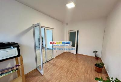 Spațiu comercial, de 70 mp, în Central - 2