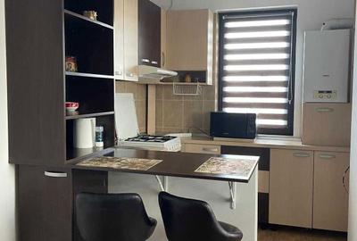 Apartament cu 2 camere semidecomandat în Central - 1