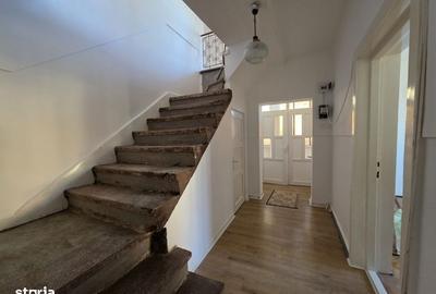 Casă cu 3 camere în Andrei Mureșanu - 2