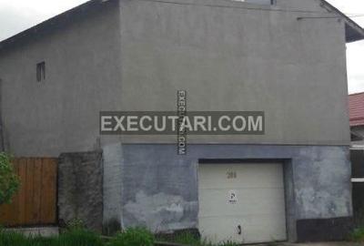 Casă cu 4 camere în Murgași - 3