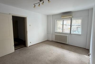 Apartament cu 2 camere decomandat în Romană - 1