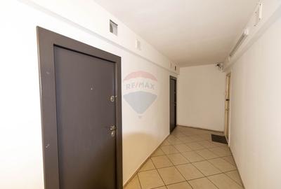 Garsoniera renovata de vanzare strada Mizil zona Trapezului Salajan - 11