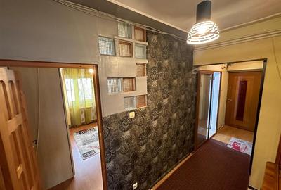 Apartament cu 4 camere decomandat în Cug - 12
