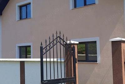 Casa de vanzare din caramida - 4