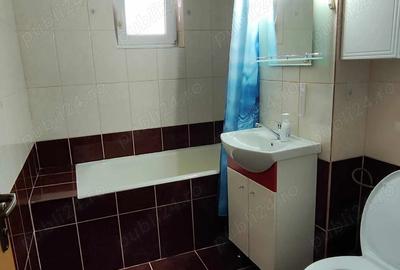 Inchiriez apartament 3 camere - 2