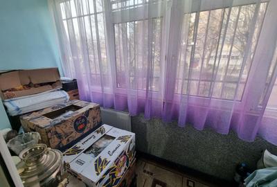 Apartament cu 2 camere semidecomandat, mobilat în Far - 8