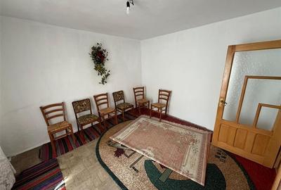 Apartament 4 camere , etaj 2, zona Sud - Paco, liber - 7