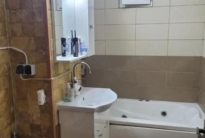 Apartament cu 3 camere decomandat în Brătianu - 8