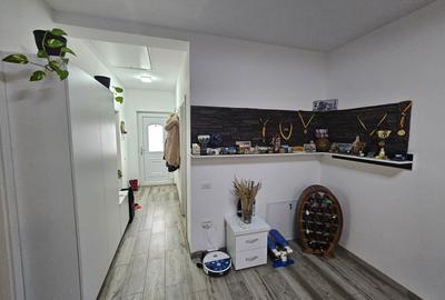 Duplex cu 3 camere cu Canalizare în Urseni - 5