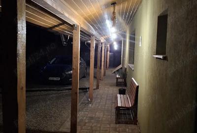 Casă cu Teren 800 Mp în Vama Buzăului - 1