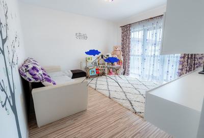 Apartament cu 3 camere decomandat, mobilat în Sânpetru - 2