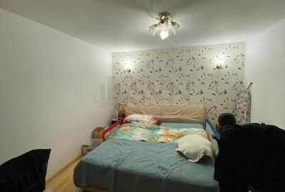 Casă individuală cu 8 camere cu Canalizare în Giulești - 6