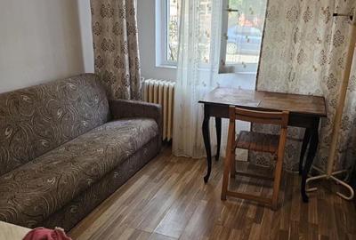 Garsonieră decomandată în Central - 3