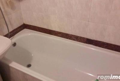 Apartament cu 2 camere decomandat în Andrei Mureșanu