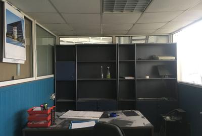 Spatiu industrial/Hala 580 mp  - Bd. Grivitei/DN13 - 4