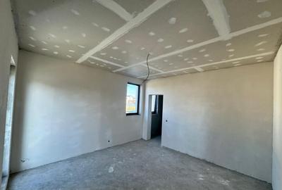 Casă cu 4 camere cu Teren 475 Mp în Mocira - 14