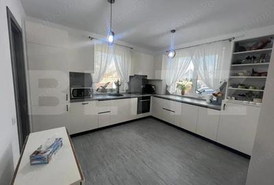 Casă cu 3 camere cu Teren 380 Mp în Nazna - 1