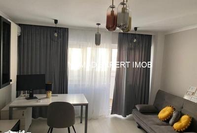 Garsonieră decomandată în 13 Septembrie