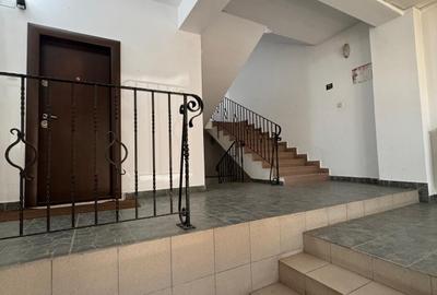 Casă individuală cu 5 camere în Capitol