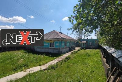 Casă cu 4 camere cu Teren 2000 Mp în Roznov - 5