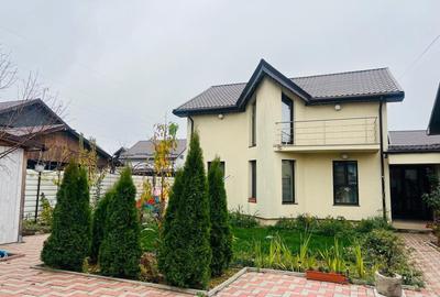 Casă cu 4 camere în Albești - 8