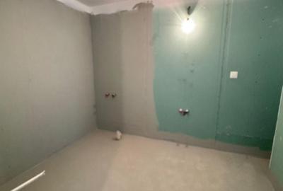 Apartament cu 5 camere semidecomandat în Polonă - 12