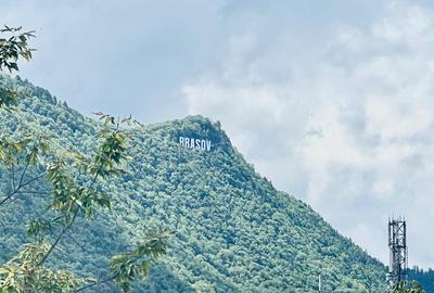 Apartament cu 3 camere decomandat în Centrul Civic