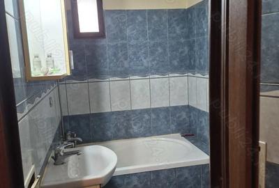 Apartament cu 2 camere decomandat în Central - 2