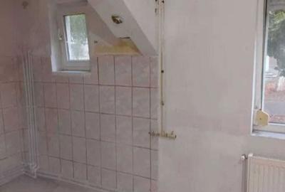 Apartament cu 2 camere decomandat în Central - 1