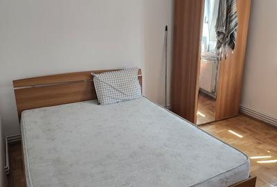 Apartament cu 2 camere decomandat în Drumul Carului - 1