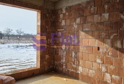 Casă individuală cu 4 camere cu Canalizare în Central - 11