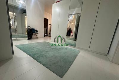 Apartament 4 camere - tip Penthouse - Zona 1 Mai - 8