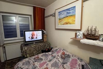 Apartament cu 3 camere semidecomandat în Popoveni - 2