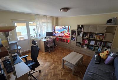 Apartament cu 2 camere decomandat în Mircea cel Bătrân - 1