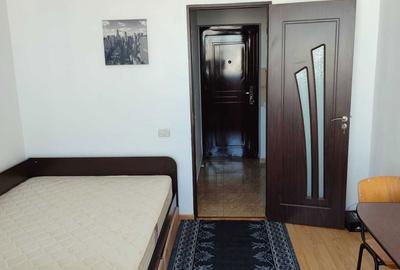 Garsonieră decomandată în Nicolina - 6