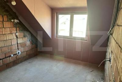 Casă cu 4 camere cu Teren 350 Mp în Unirii