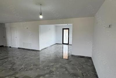 Casă cu 3 camere în Cordun - 9