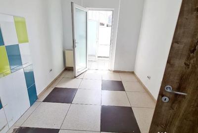 Spațiu comercial, de 110 mp, în Central - 10
