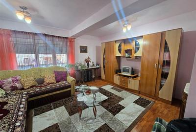 Casă individuală cu 4 camere cu Canalizare în Ultracentral - 11