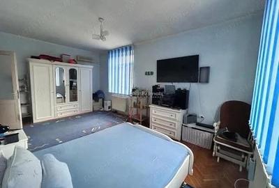 Apartament cu 3 camere decomandat în Luncă - 1