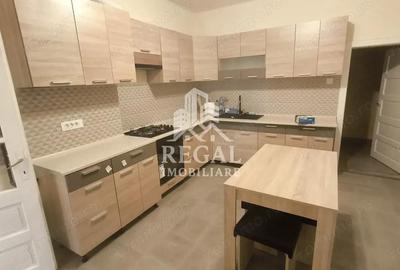 Casa de inchiriat cu 4 camere - Piata Obor - 13