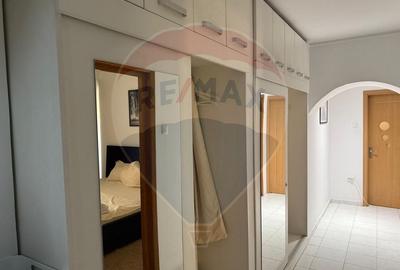 Apartament 3 camere de vanzare - Bulevardul Decebal Apartament 3 camere de vanzare - Bulevardul Decebal - 11