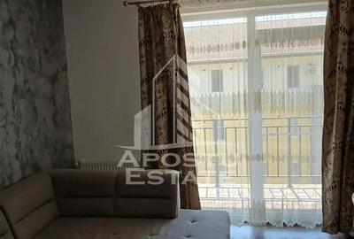 Apartament cu 3 camere semidecomandat, mobilat în Giroc - 2