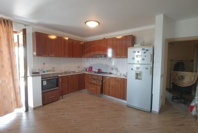Casa / Vila de lux cu 5 camere de vanzare in Vadu Moldovei, Suceava - 26