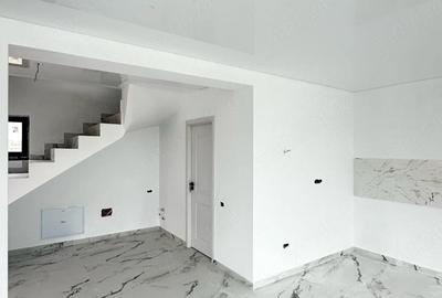 Casă cu 3 camere cu Teren 220 Mp în Central - 8